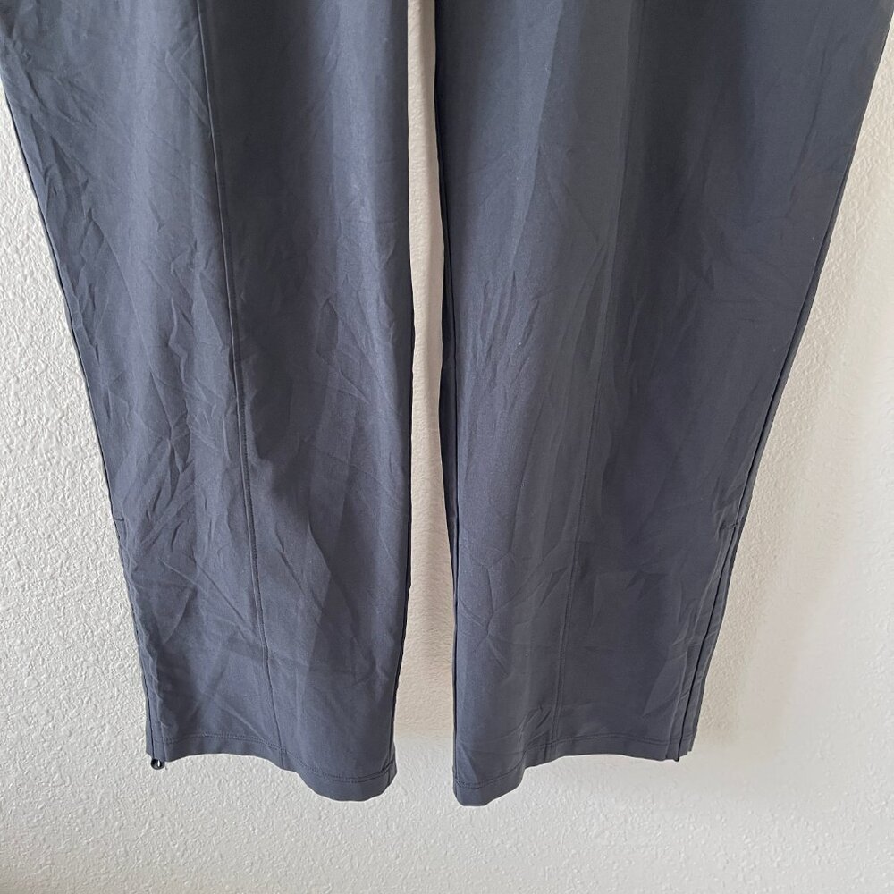 The North Face Let's Go Mid-Rise Black Capris Size M Style J1345 - Picture 3 of 11